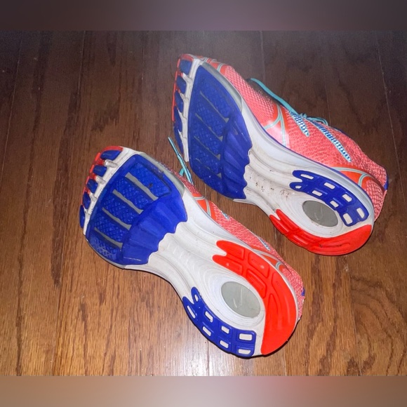 NEWTON FATE 3 RUNNING SHOES WOMENS 9 - Picture 5 of 6